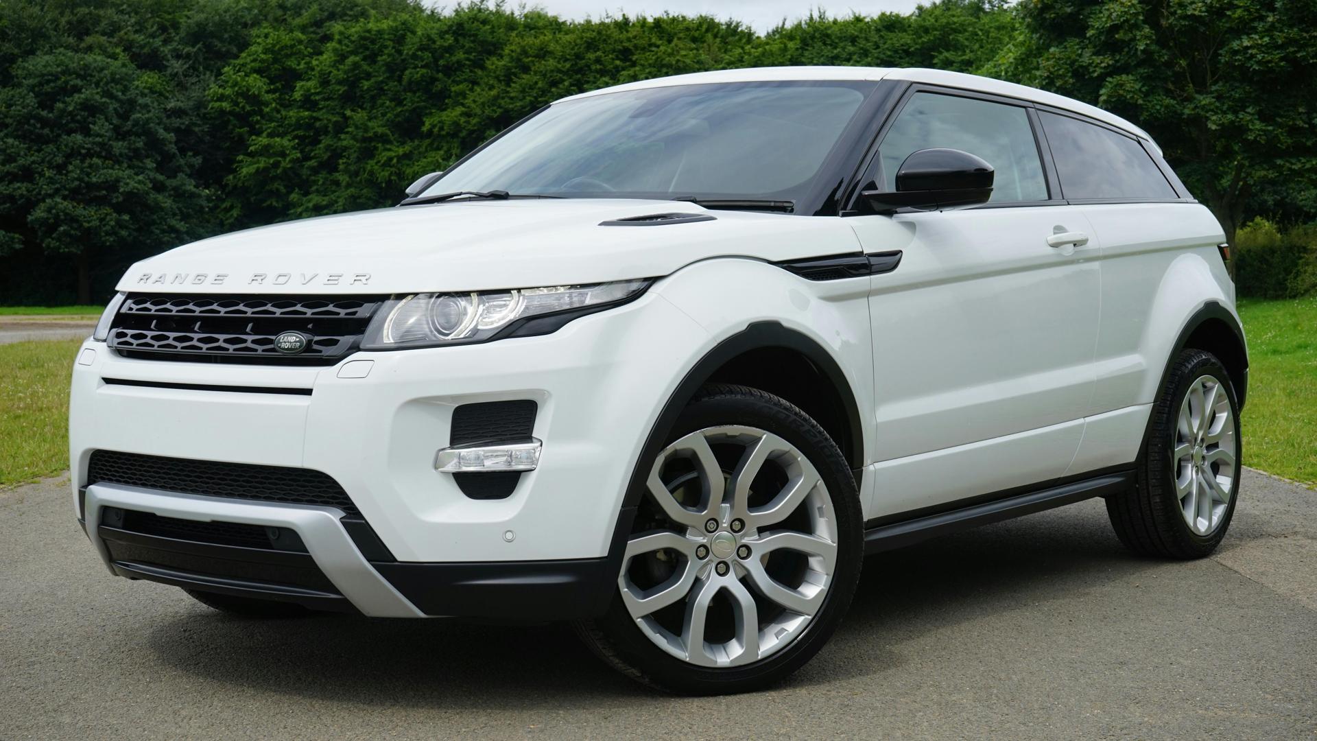 An image of Range Rover listed on the about page of Atuahene Automobile
