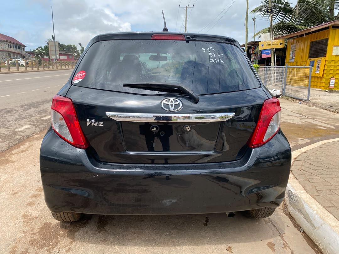 2012 TOYOTA VITZ thumbnail 7