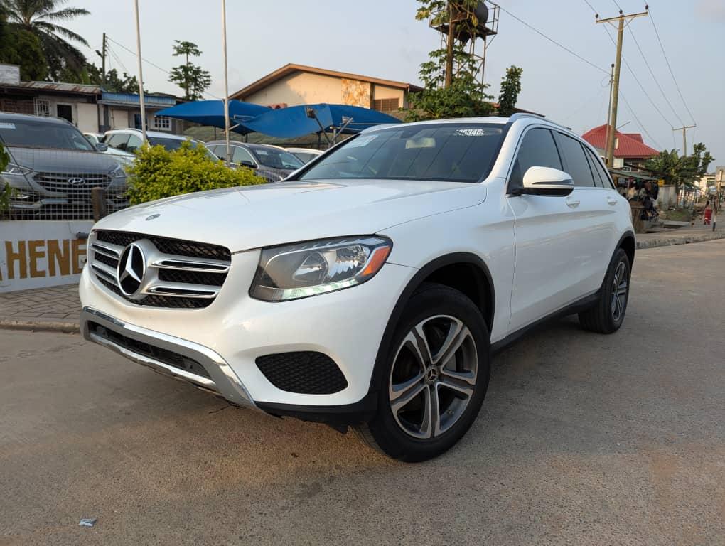 2019 MERCEDES-BENZ GLC 300 thumbnail 6